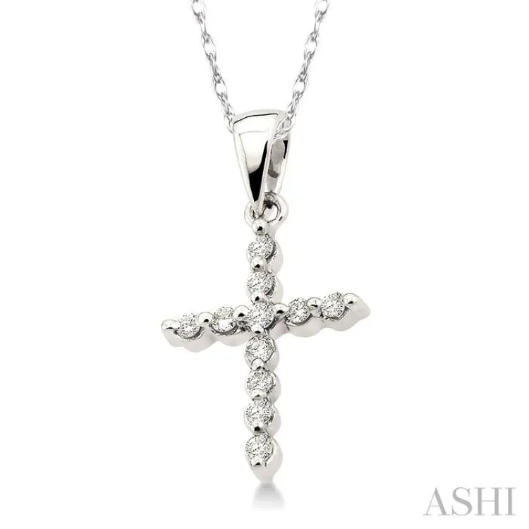 1/10 Ctw Round Cut Diamond Cross Pendant in 10K White Gold with Chain