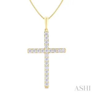 1/2 ctw Round Cut Diamond Prong Set 1-Inch Plate Cross Pendant With Chain in 14K Yellow Gold