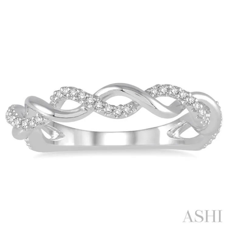 1/6 Ctw Round Cut Diamond Twisted Ring in 10K White Gold