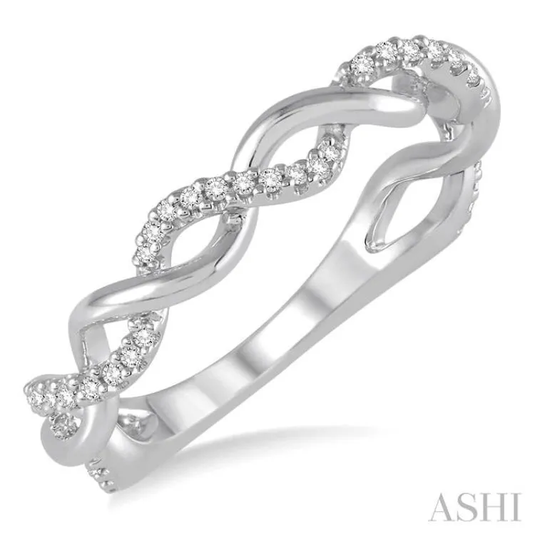 1/6 Ctw Round Cut Diamond Twisted Ring in 10K White Gold