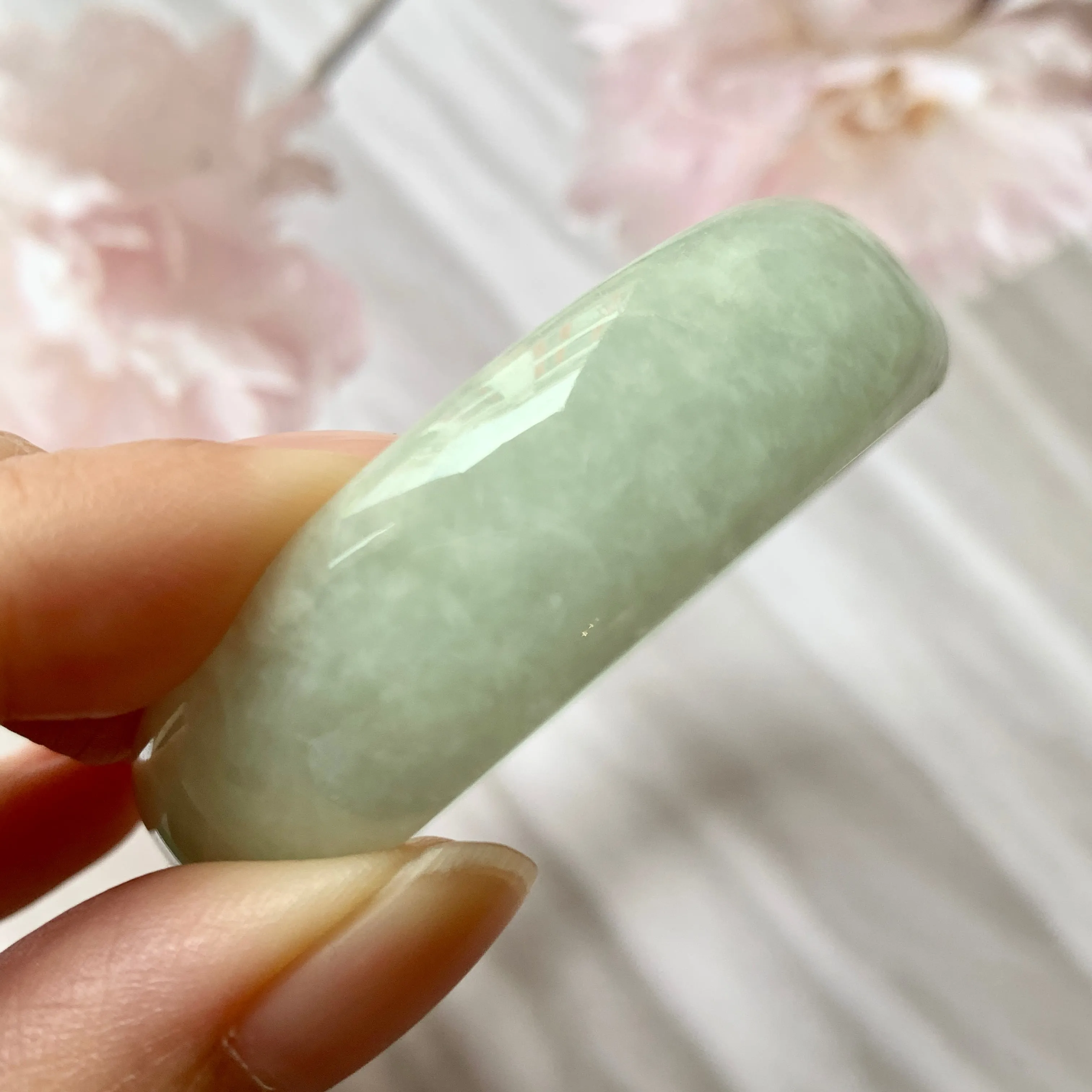 49.4mm A-Grade Natural Light Green Jadeite Modern Round Bangle No.151329