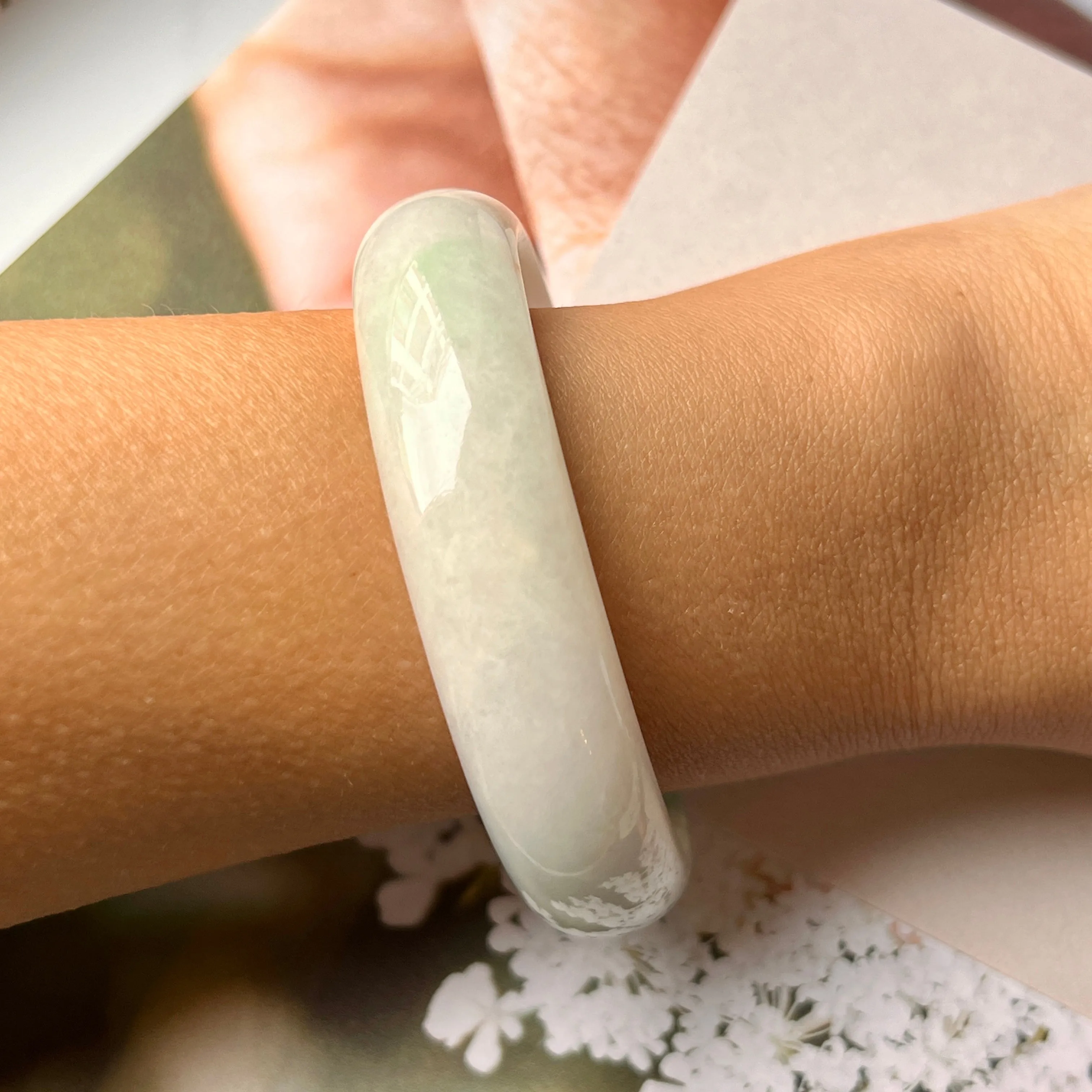 55.5mm A-Grade Natural Jadeite Modern Oval Bangle No.151544