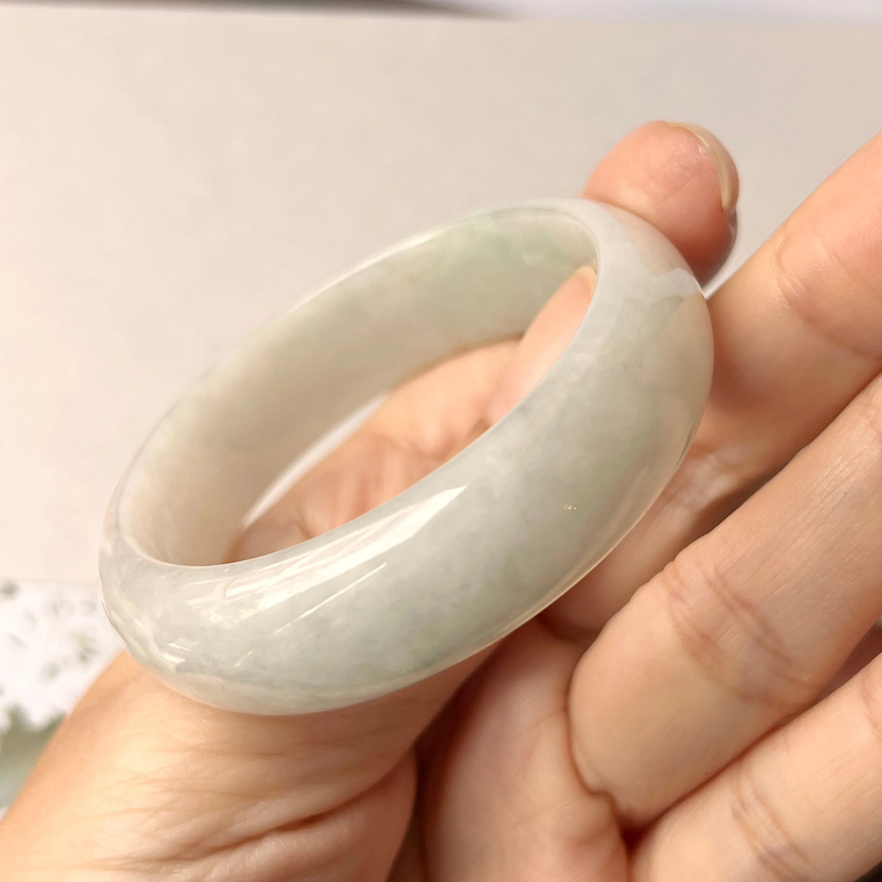 55.5mm A-Grade Natural Jadeite Modern Oval Bangle No.151544