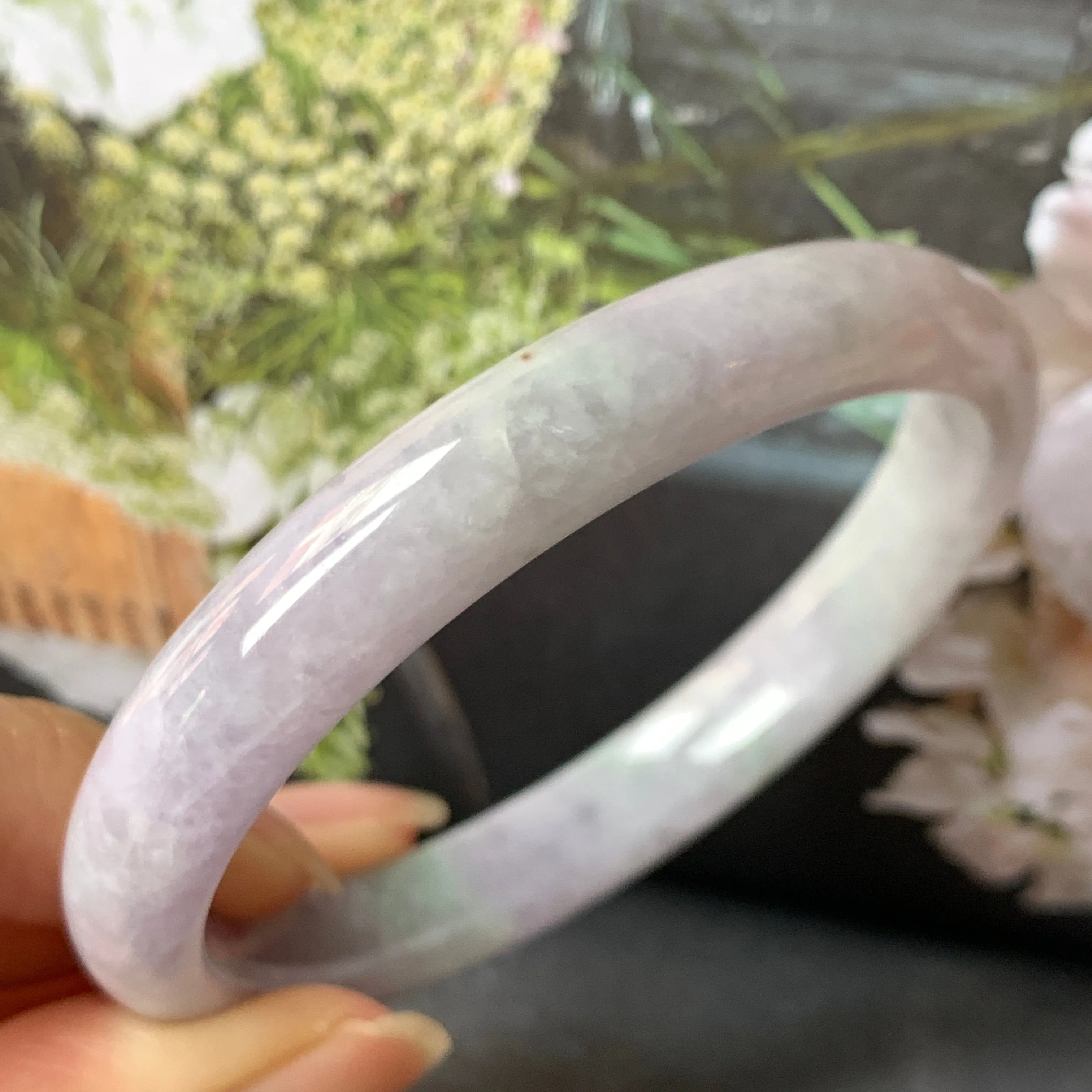 56.4mm A-Grade Natural Lavender Jadeite Modern Round Bangle No.151842