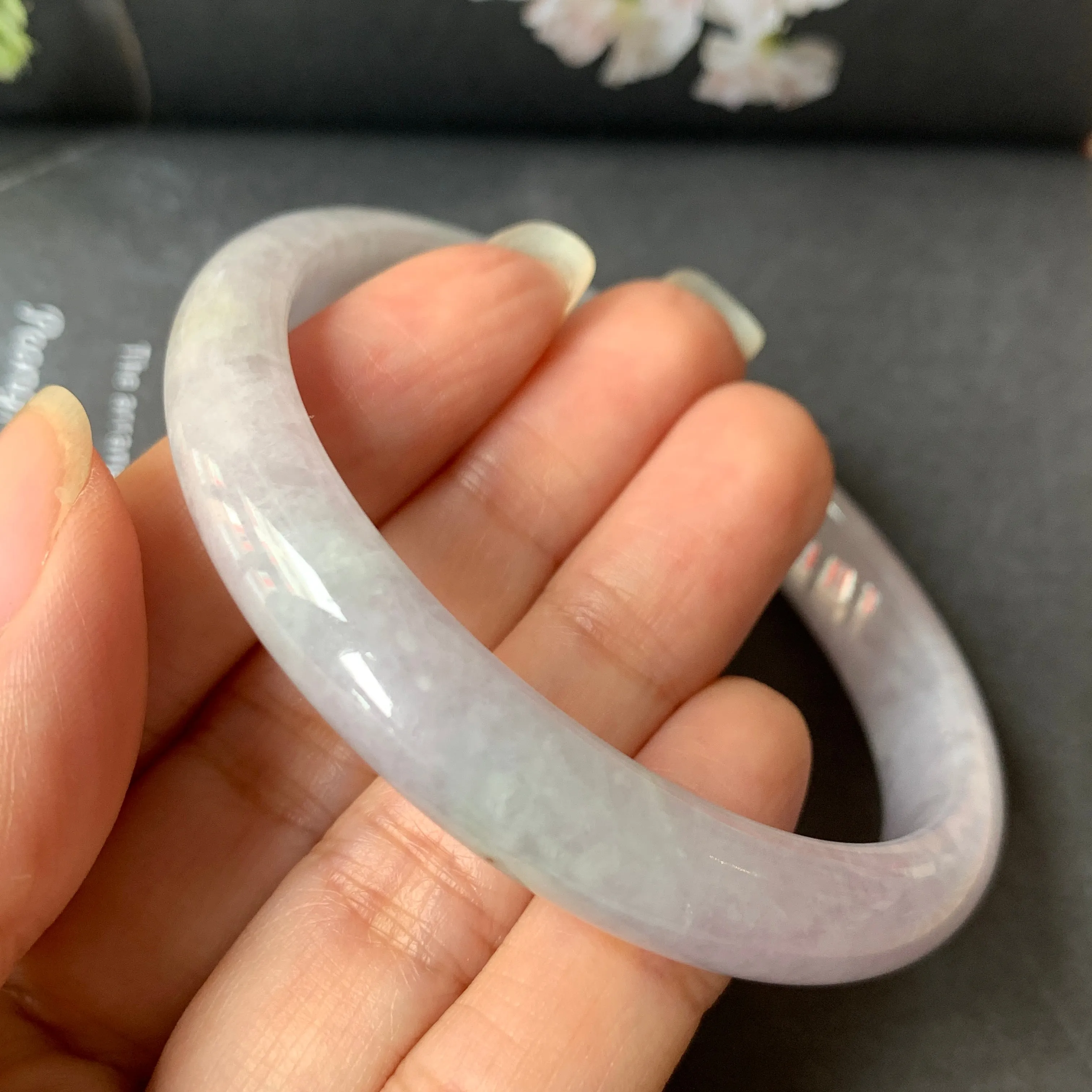 56.4mm A-Grade Natural Lavender Jadeite Modern Round Bangle No.151842