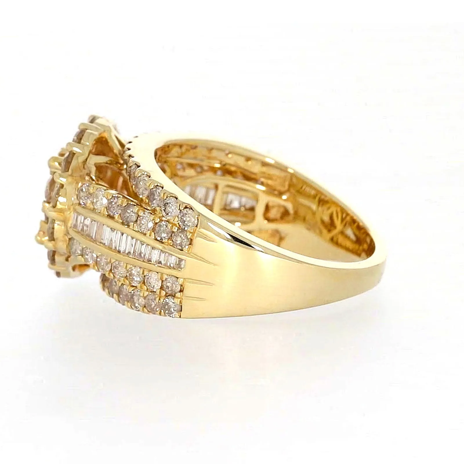 9ct Yellow Gold Round Brilliant Cut with 3 CARAT tw of Diamonds Ring