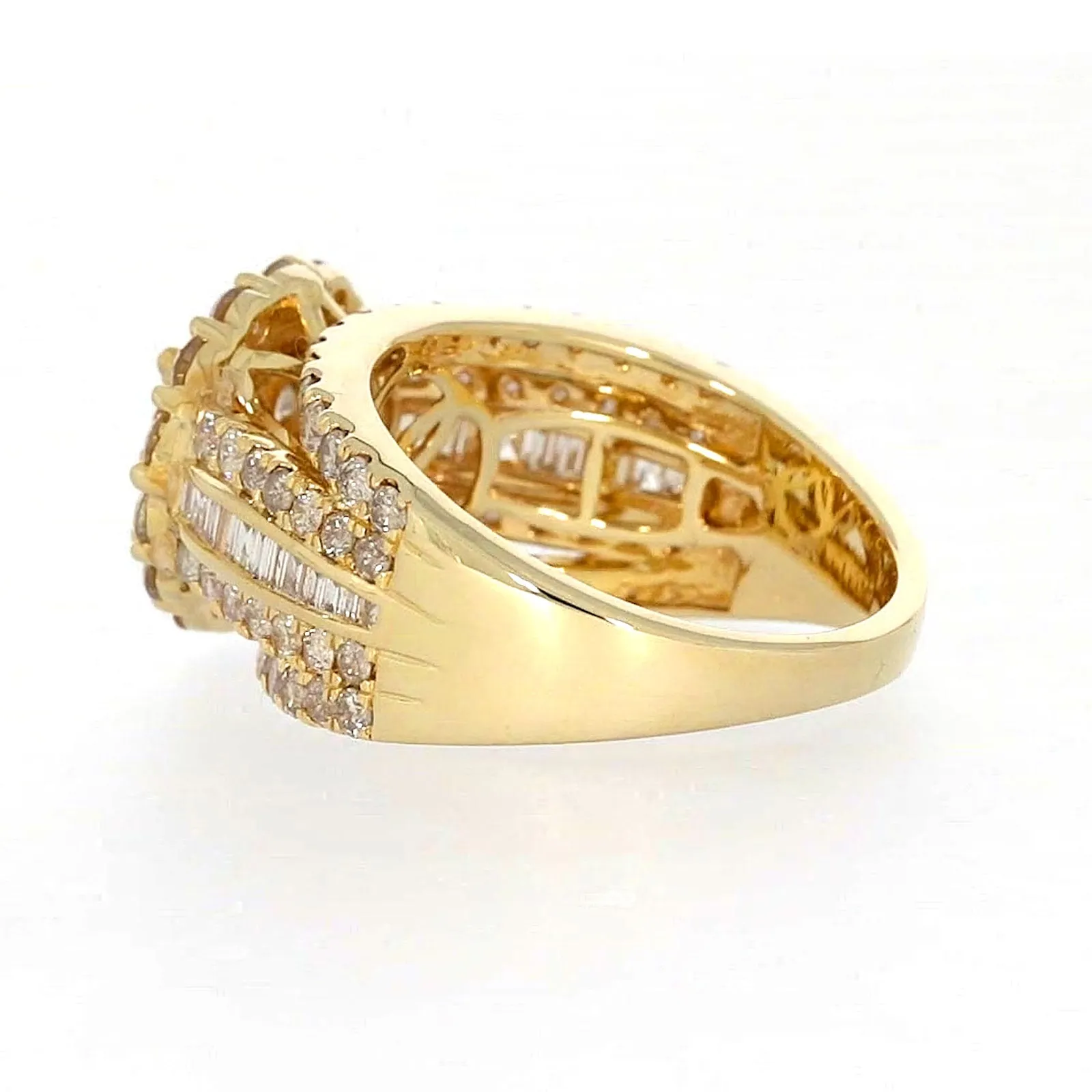 9ct Yellow Gold Round Brilliant Cut with 3 CARAT tw of Diamonds Ring