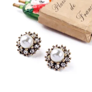 Ethnic Pearl Crystal Flower Stud Earring