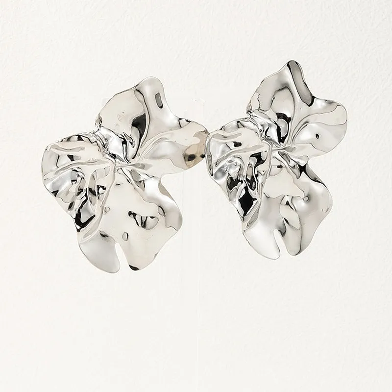 European and American Fashion Liquid Metal Irregular Flower Earrings - Vienna Verve Collection