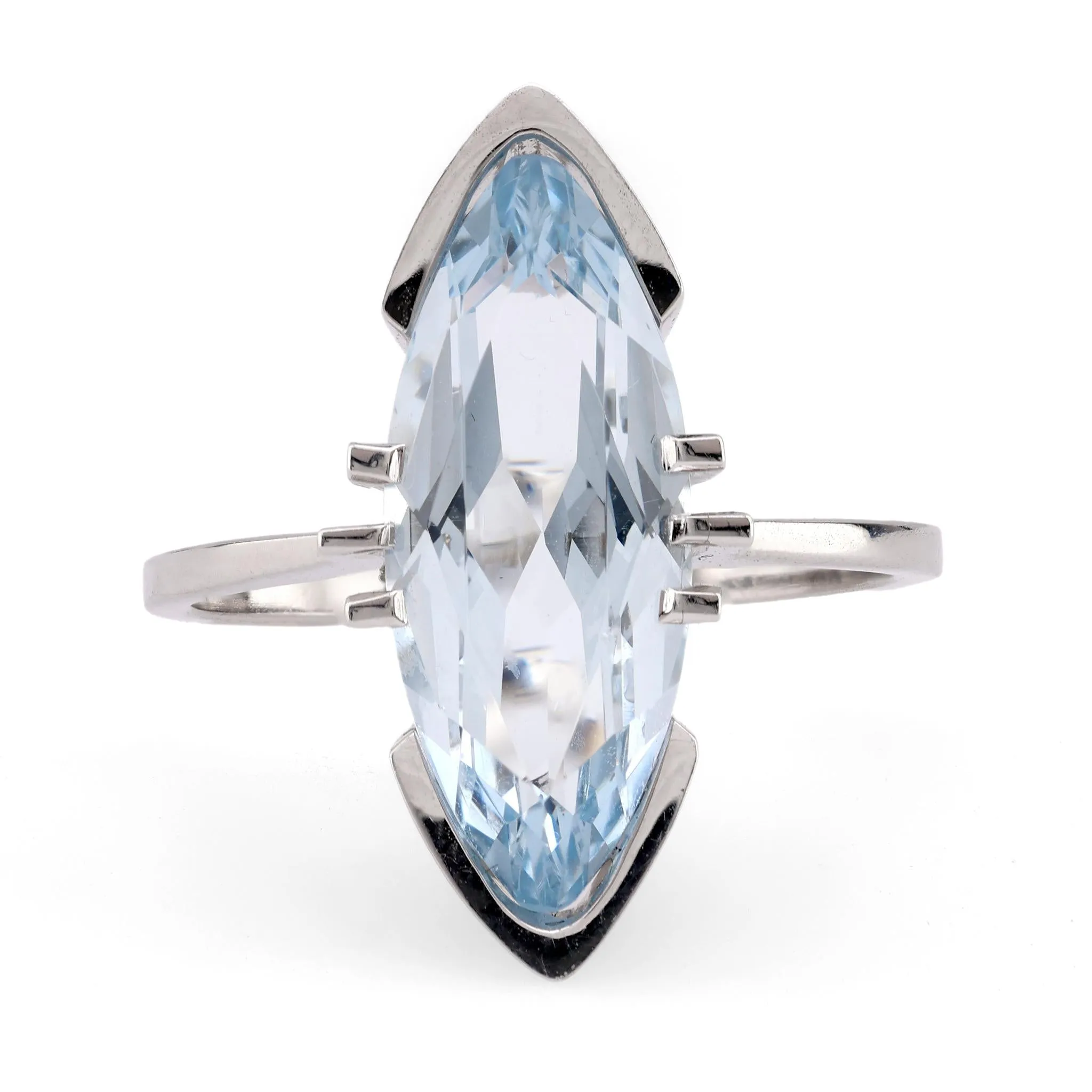 French Mid Century 2.40 Carat Aquamarine 18K White Gold Solitaire Ring