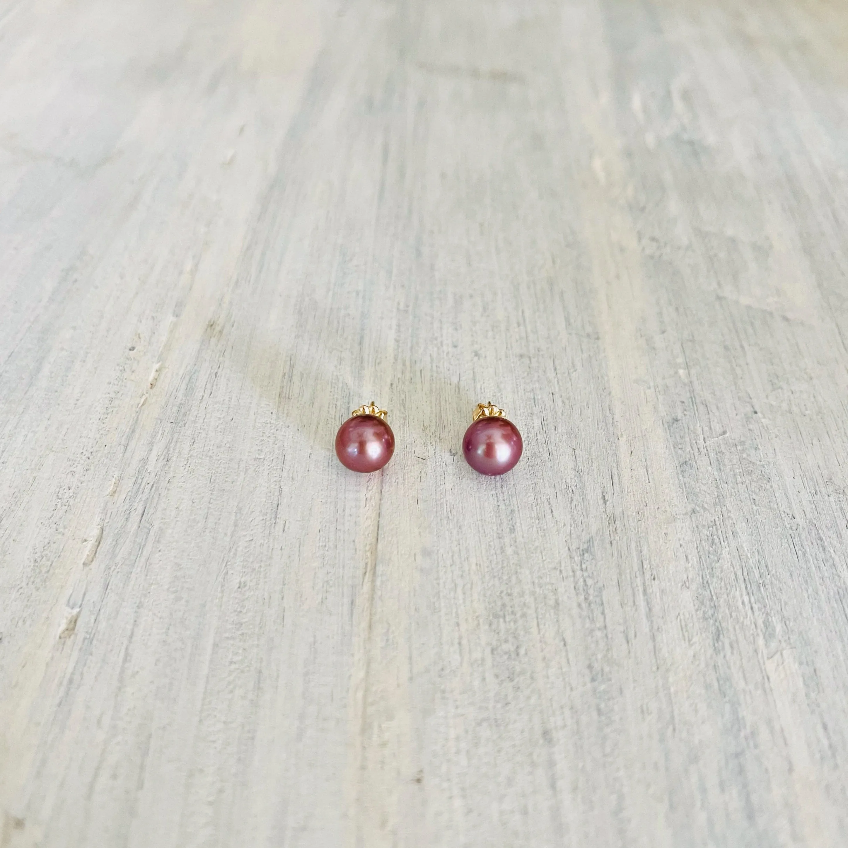 Lavender Edison Pearl Studs