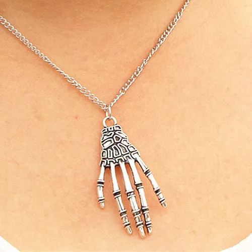 Necklaces & Pendants For Women Men Spider Geometric Simulated Pearls Tree Bull Fashion Jewelry Steampunk Cheap Christmas Gift