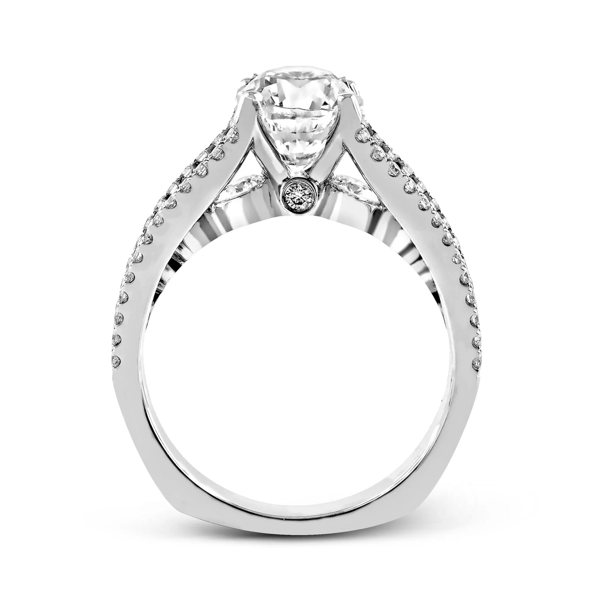 Oval-Cut Split-Shank Engagement Ring In 18k Gold With Diamonds