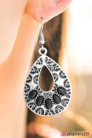 Paparazzi Earring ~ Canyon Carnivore - Black