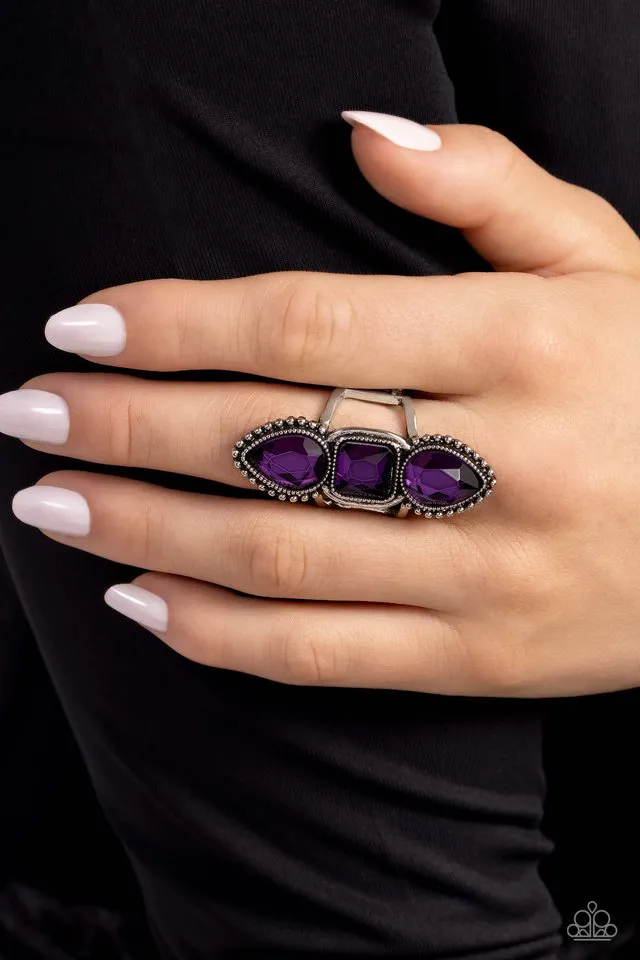 Paparazzi Ring ~ Dazzling Direction - Purple