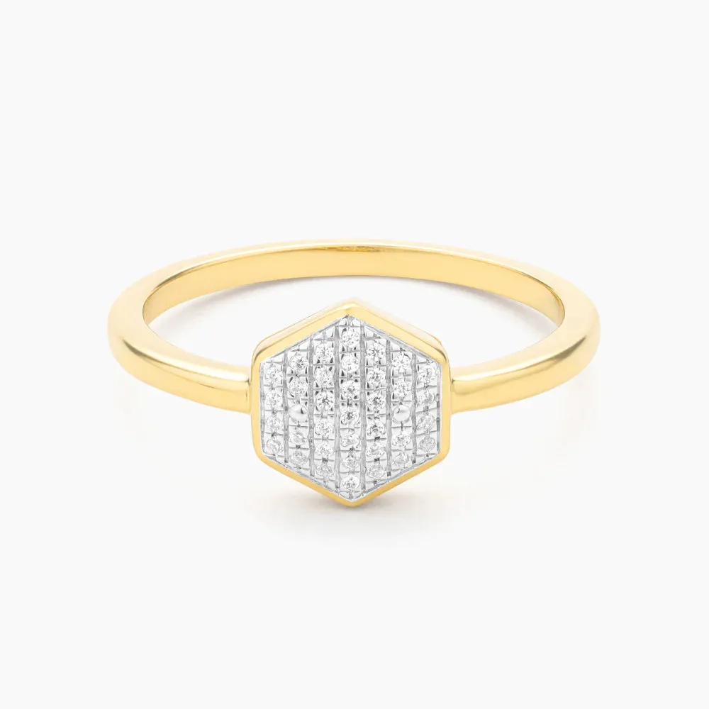 Shimmering Hexa Ring in Gold