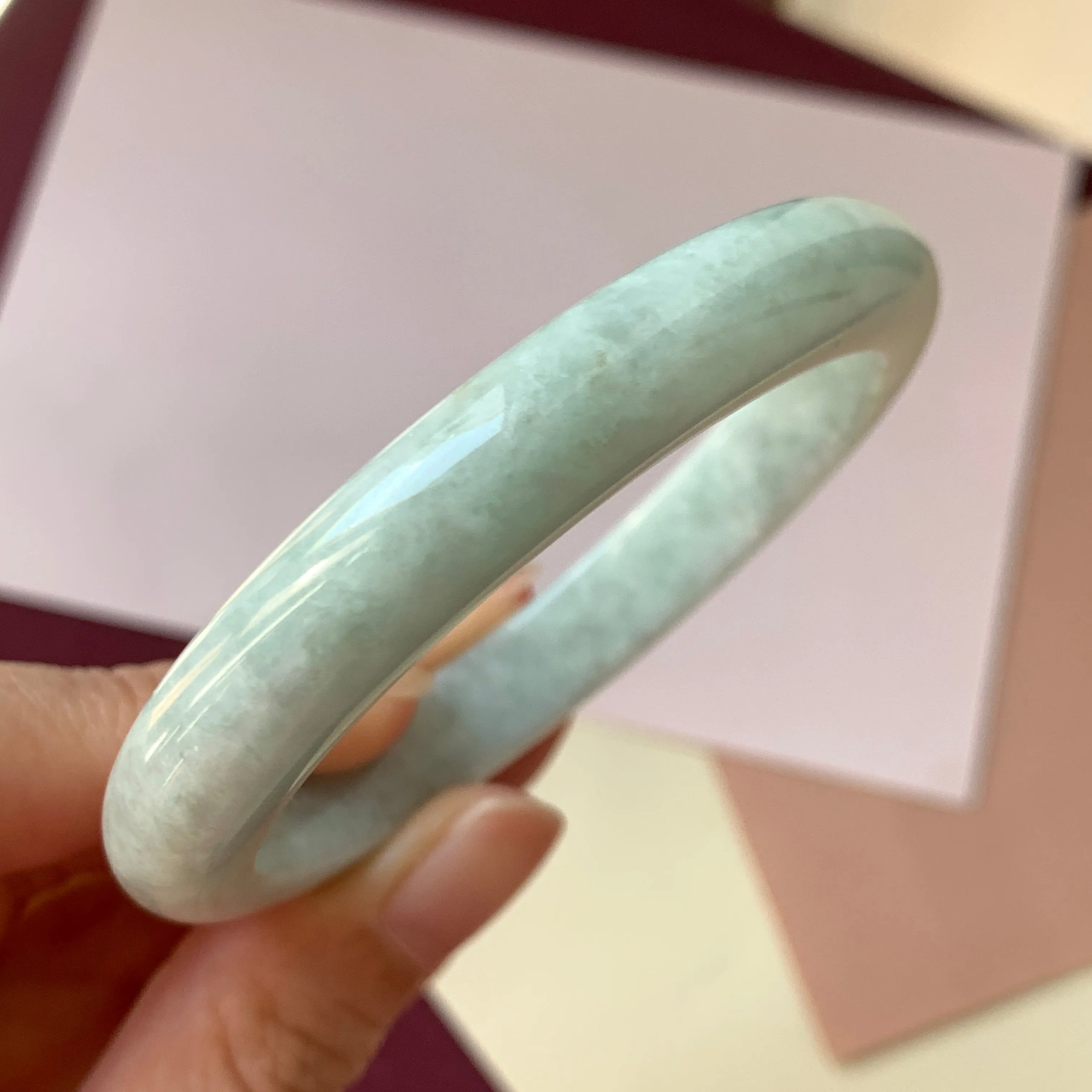 SOLD OUT: 53.8mm A-Grade Natural Light Green Jadeite Modern Round Bangle No.330080