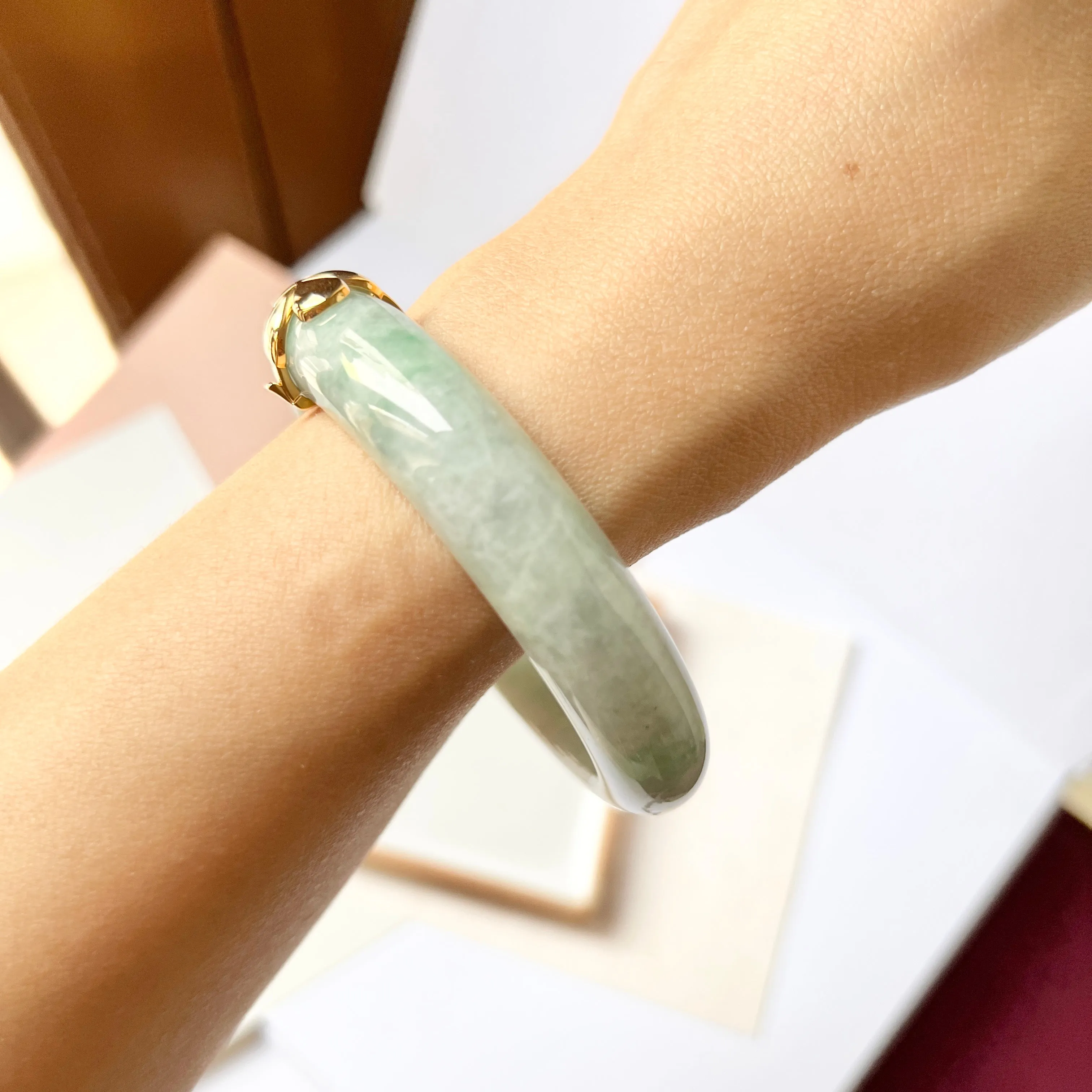 SOLD OUT: 55.1mm A-Grade Natural Light Green Jadeite Modern Round Bangle with V.Petals Embellishment No.151974