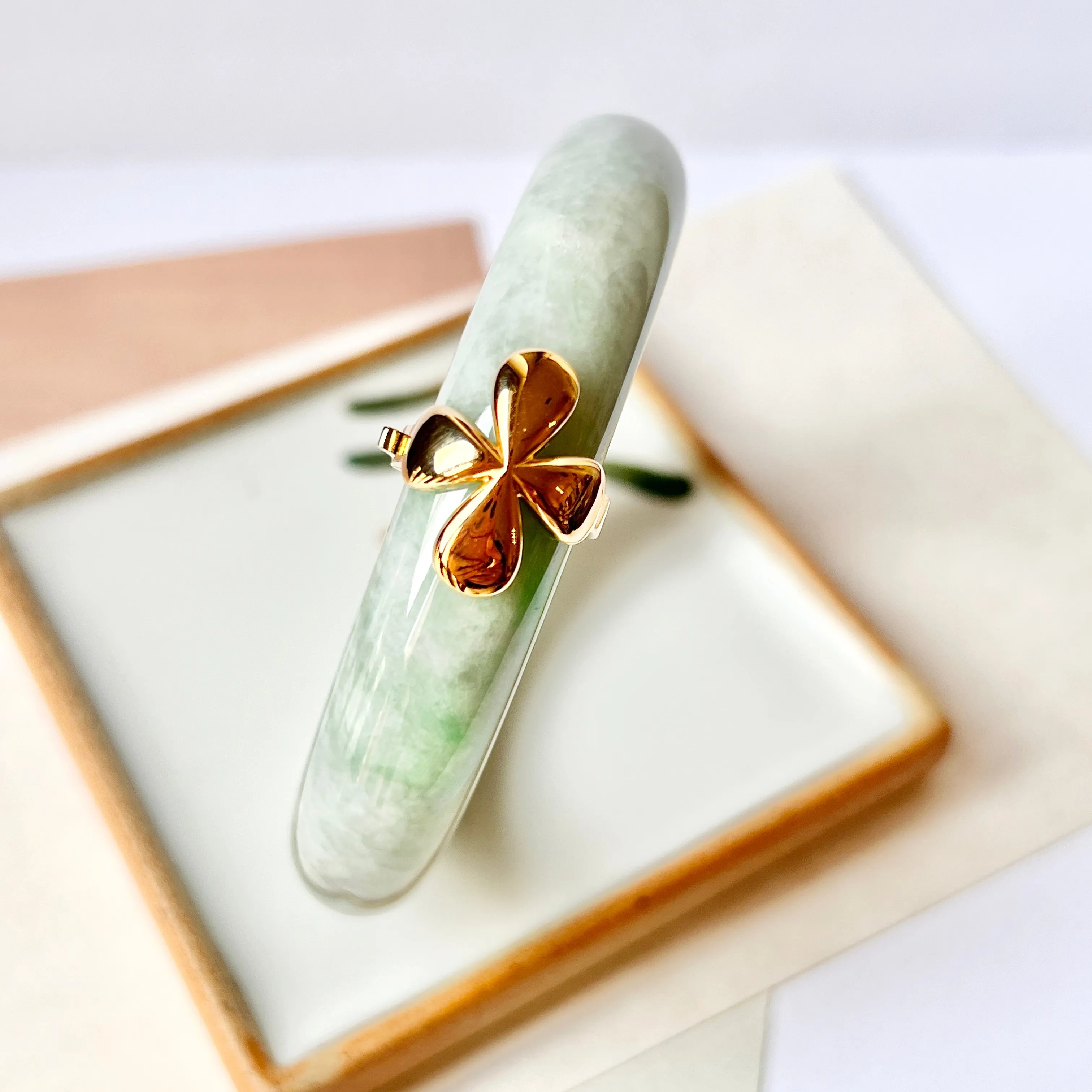 SOLD OUT: 55.1mm A-Grade Natural Light Green Jadeite Modern Round Bangle with V.Petals Embellishment No.151974