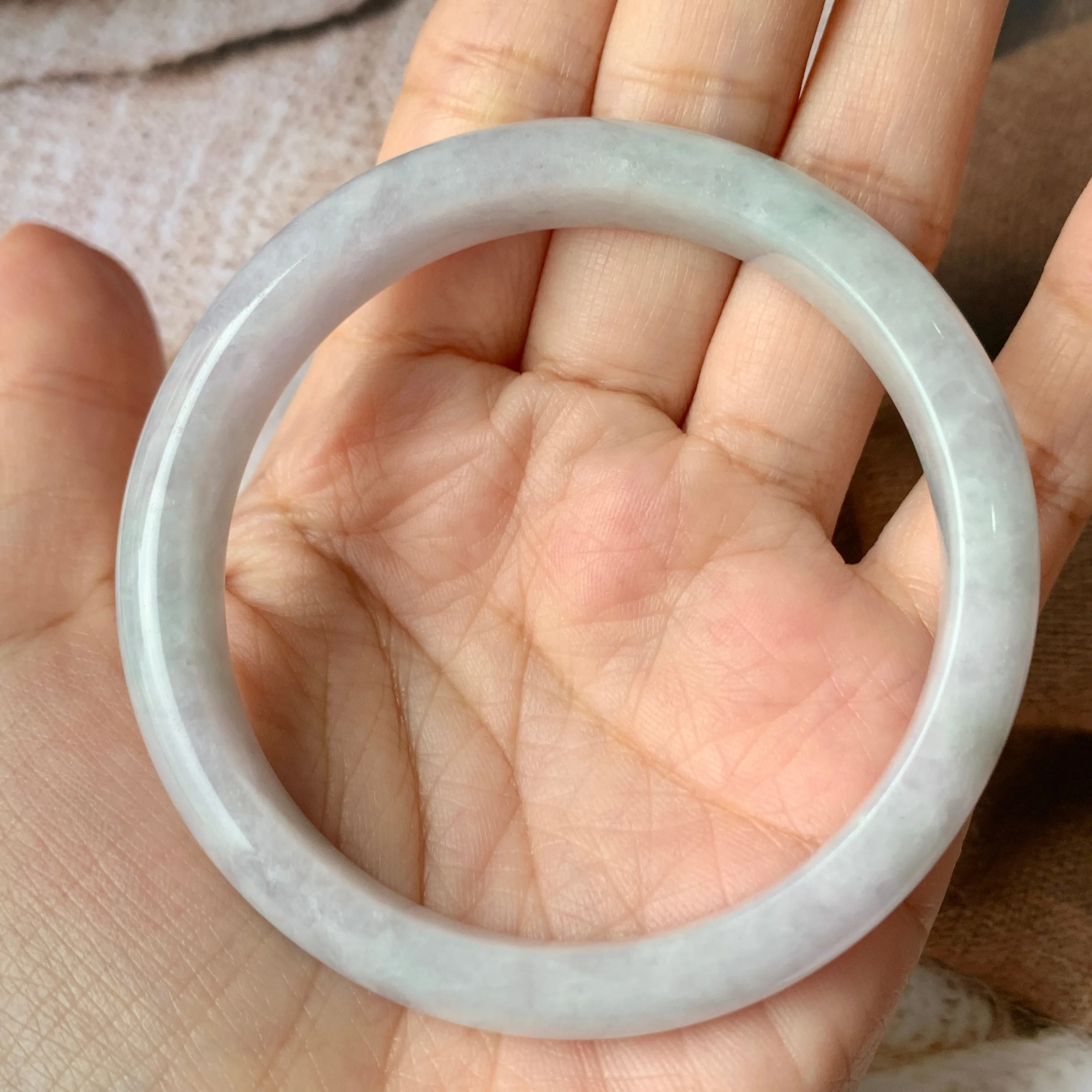 SOLD OUT: 56mm A-Grade Natural Lavender Jadeite Modern Round Bangle No. 330068