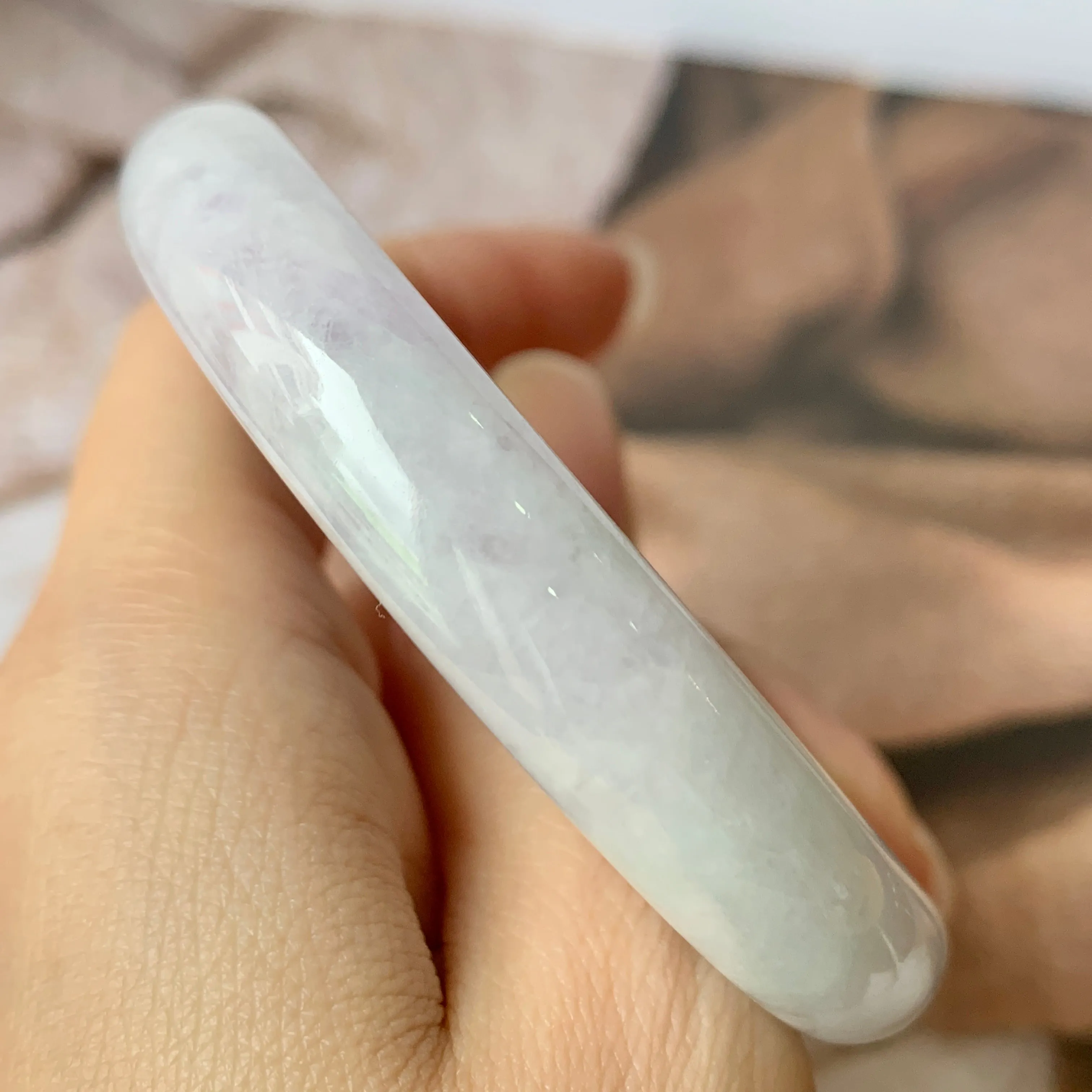 SOLD OUT: 56mm A-Grade Natural Lavender Jadeite Modern Round Bangle No. 330068