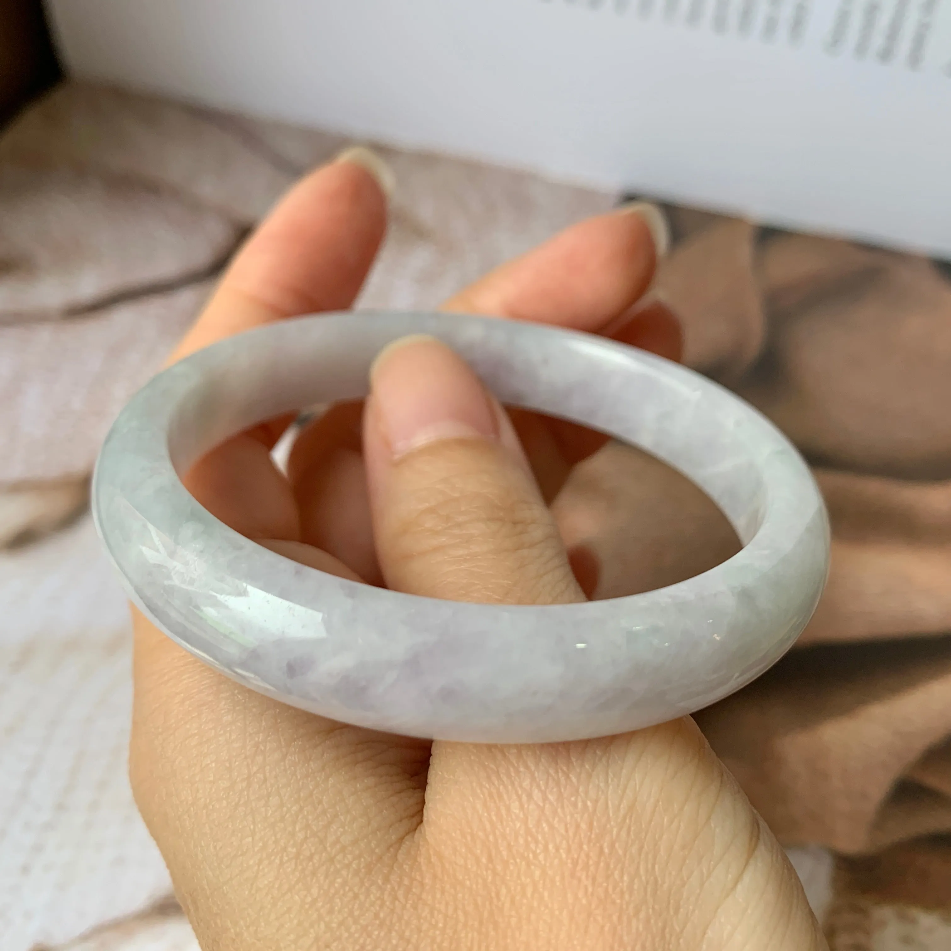 SOLD OUT: 56mm A-Grade Natural Lavender Jadeite Modern Round Bangle No. 330068