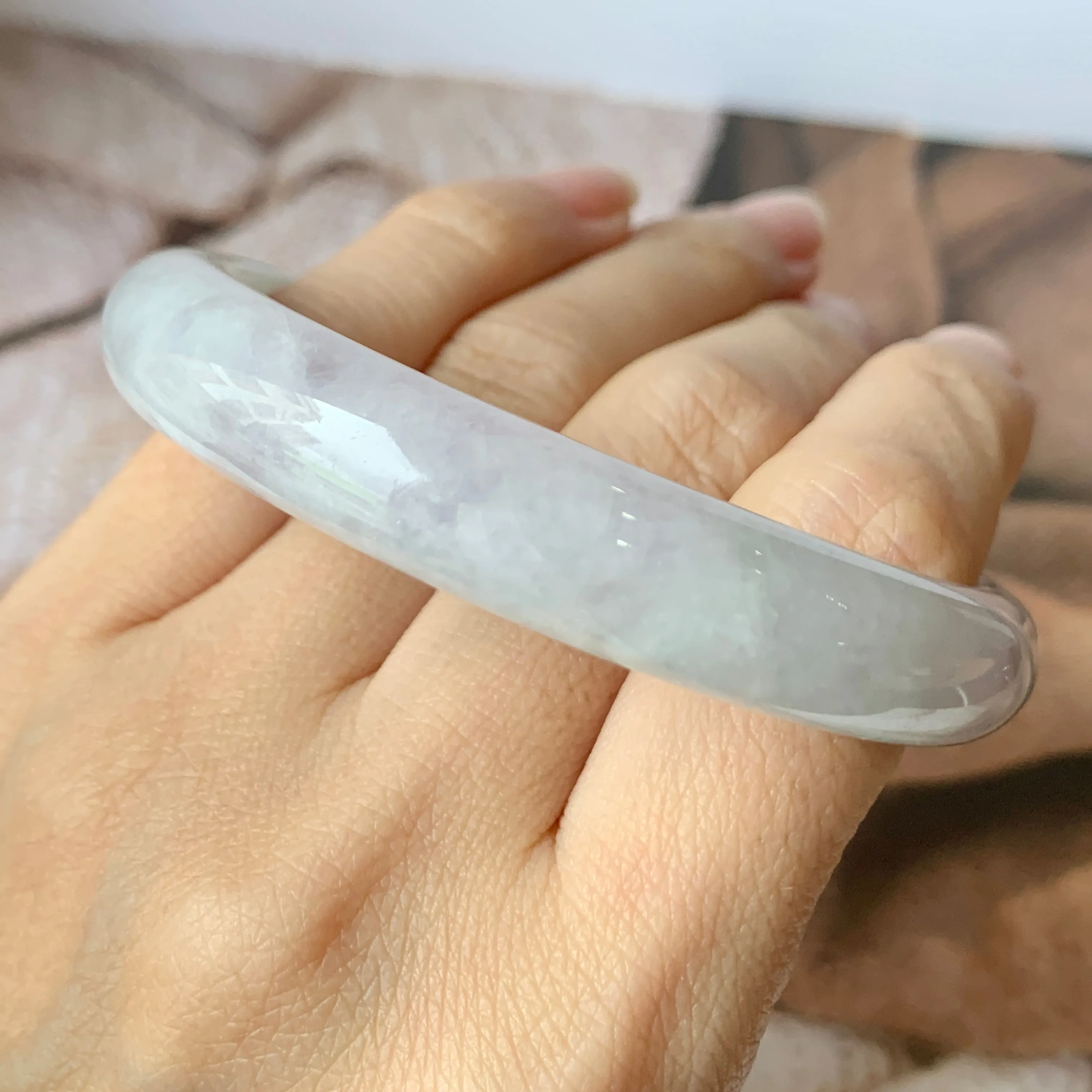 SOLD OUT: 56mm A-Grade Natural Lavender Jadeite Modern Round Bangle No. 330068