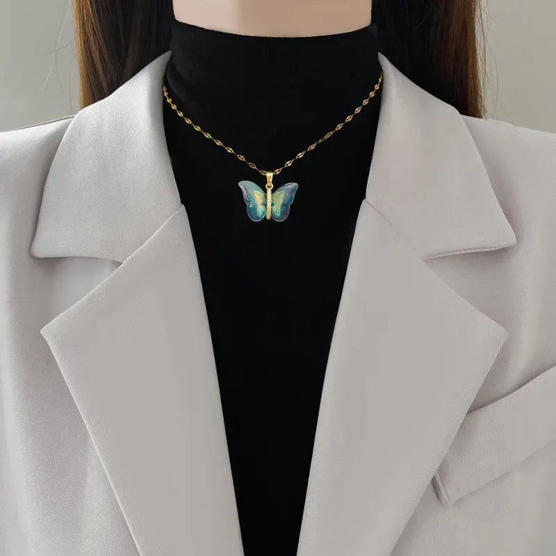 Trendy Titanium Steel Lock Collar Necklace with Colorful Butterfly Pendant