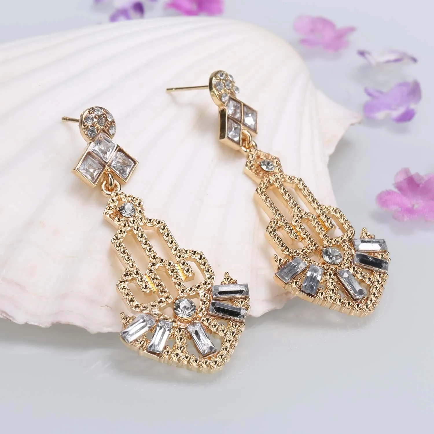 [US Warehouse] Gold 1920s Hollow Out Dangle Earrings